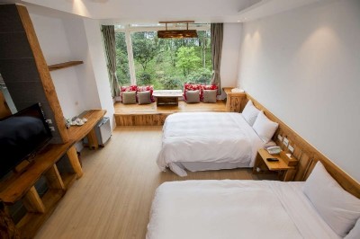 Cirrus Deluxe Room - 2 double beds