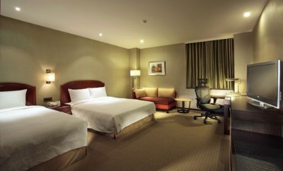Deluxe family room