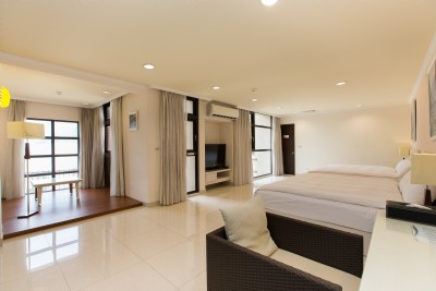 Quad Room