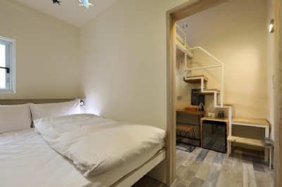 Quad Room