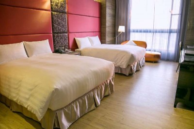 Quad Room