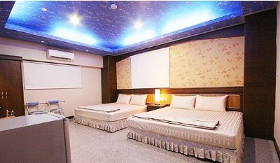 501苹果4人星月天空4人套房