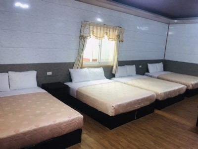 High-Occupancy Room/Japanese Style Room